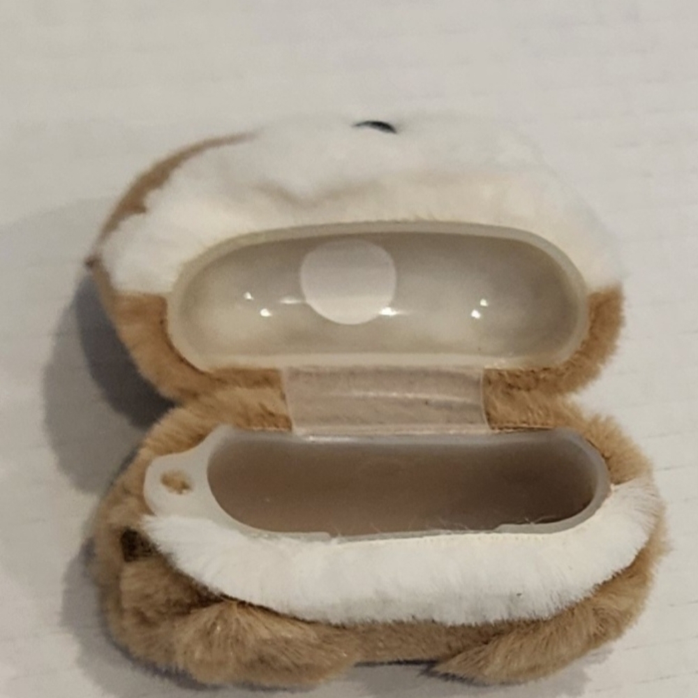 Pebble The Otter Samsung Galaxy Buds Case Kawaii Plush Earbuds Cover